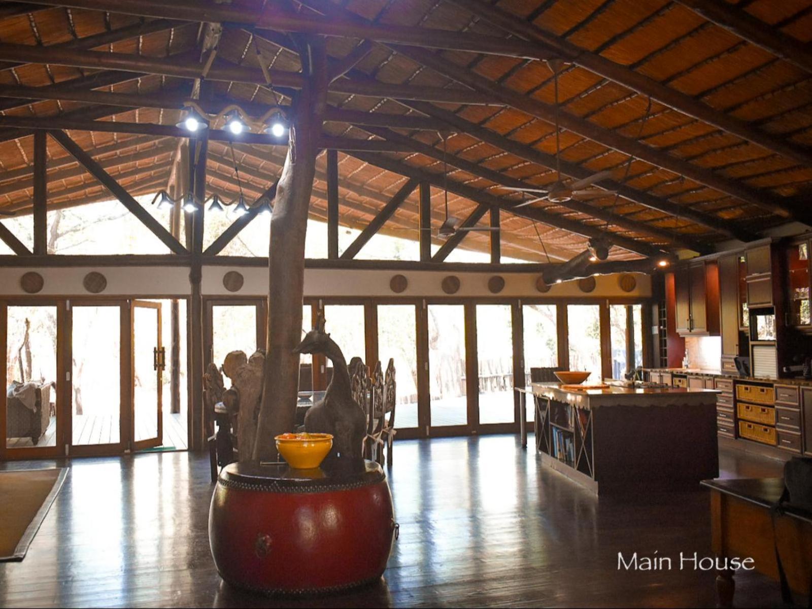 Ihlozi Bush Lodge 赫卢赫卢韦 外观 照片